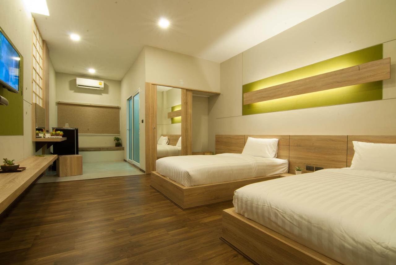 The Zenith Residence Hotel Nakhonratchasima Quarto foto